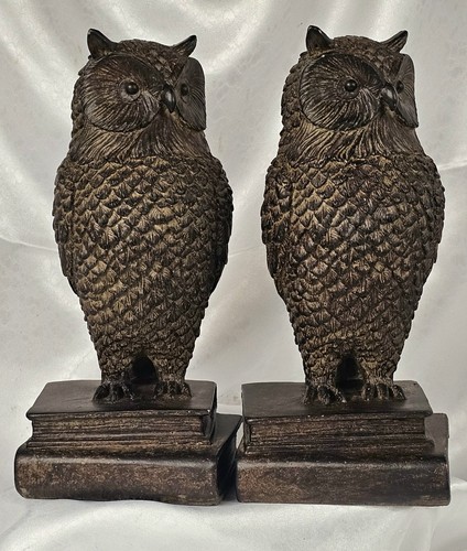 Pair wood look vintage - pair,