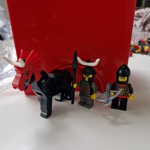 Lego castle 4819 weezil and - lego,