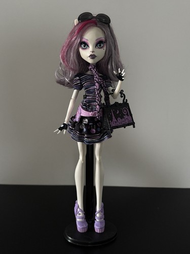 Monster high catrine demew - high,