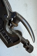 Clifton 410 Shoulder Rebate