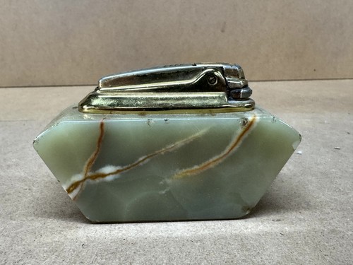 Vintage ronson table lighter - table,