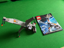 LEGO Star Wars B-Wing and lego