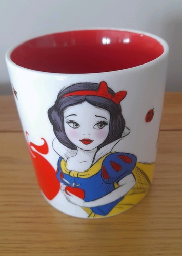 Official disney princess snow - official,