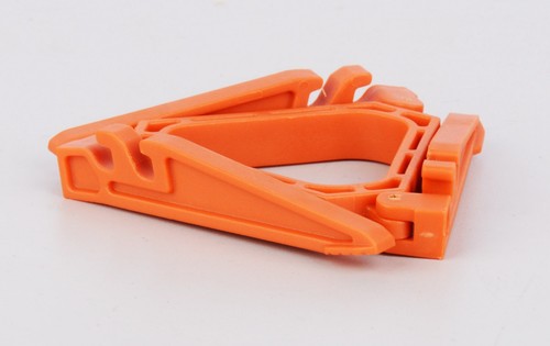 Gas canister adapter stand for - canister,