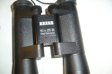 Small Zeiss 10 x 25 B Binoculars with Case, Barely Used.