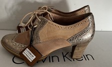 Tamari’s tan silver brogue