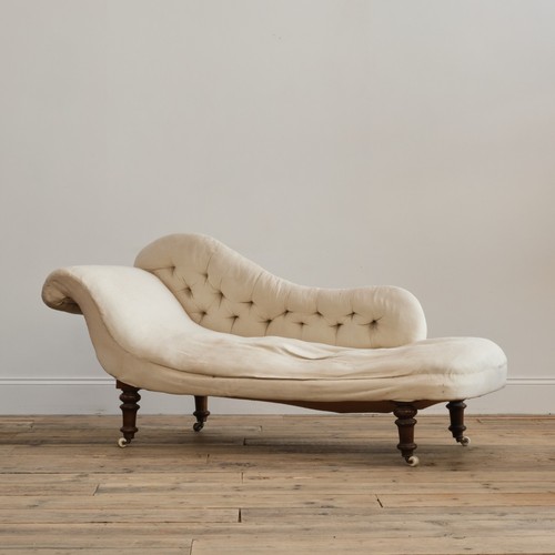 Antique country house chaise
