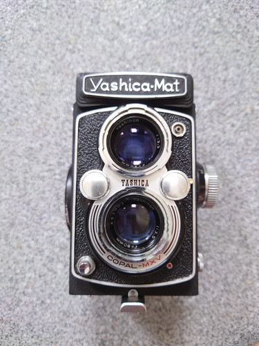 Yashica mat tlr 6x6 - mat,