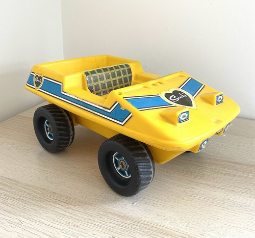 Vintage pedigree sindy yellow - vintage,