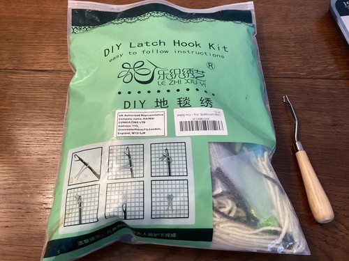 Latch hook wool - latch, with