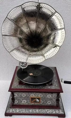 Vintage hmv gramophone working - vintage,