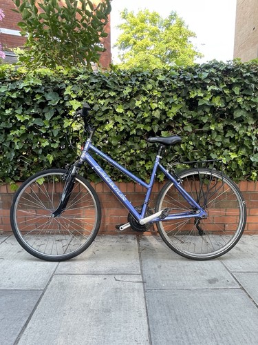 Women low frame bicycle - bicycle, with
