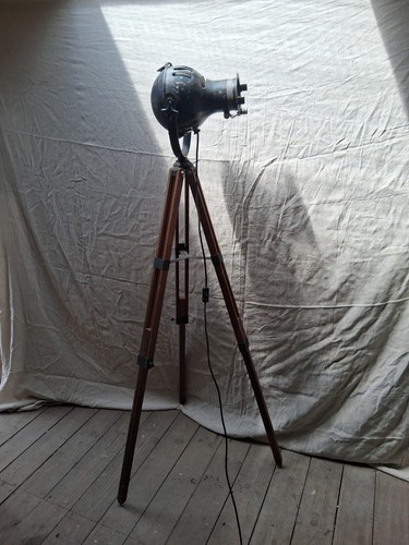 Theatre light mounted - light,