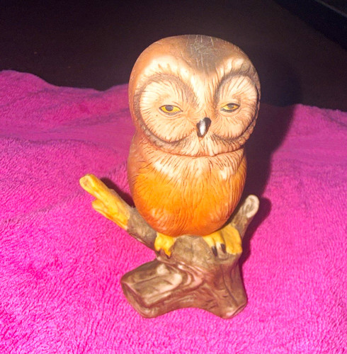 Aynsley ceramic pottery owl - ceramic,