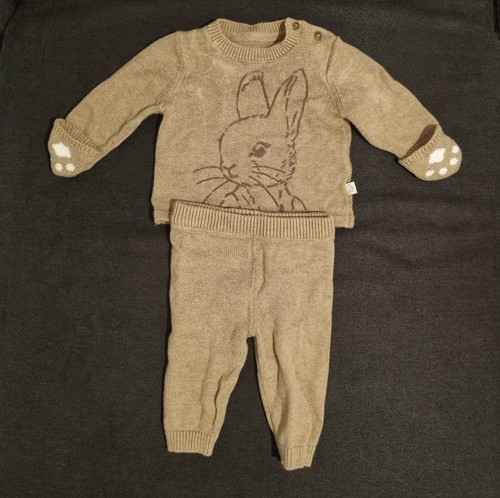 Baby clothes month peter - clothes:,