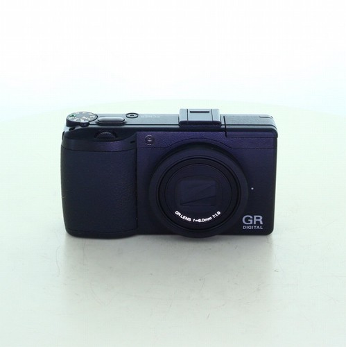 Ricoh digital iii compact - gr,