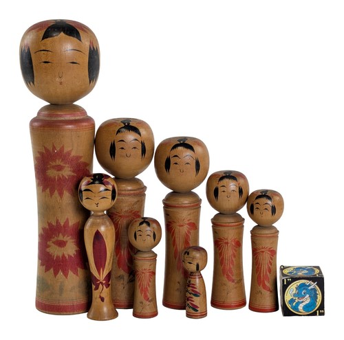 Set traditional kokeshi - 8,