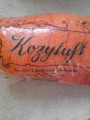 Kozytuft 1970s candlewick - kozytuft,