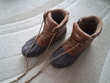 GENUINE NAUTICA DUCK BILL FUR