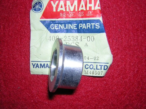 Yamaha early tz700 750 - tz700/750, rear
