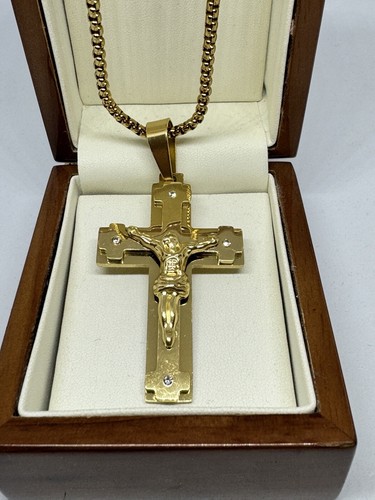9ct large yellow gold - 9ct,