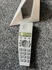 Bang & Olufsen BeoCom 6000 White Phone and Pyramid Base Charger