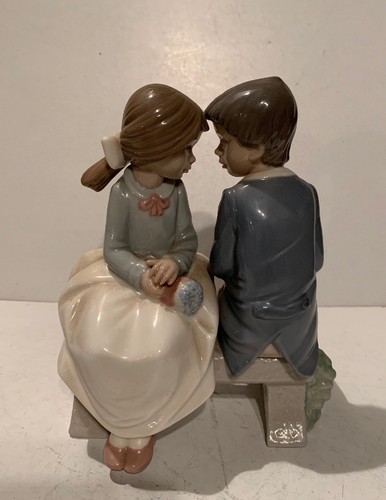 Nao figurine - nao,