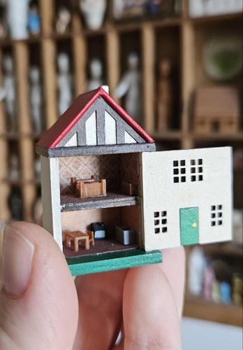 Miniature amersham style - miniature,