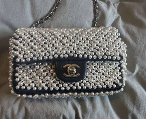 Chanel 19s spring summer pearl - chanel,