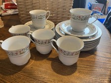 Crown Ming Fine China Jian