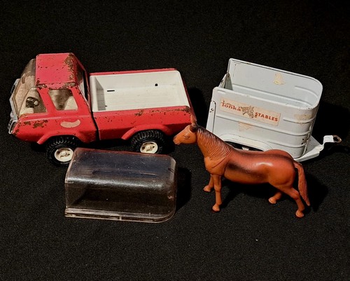 Tonka vintage 1970 stables - tonka,