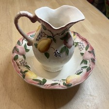 Vintage wash jug and bowl GI LTD 1995