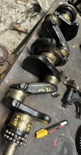Ferguson engine parts - te,