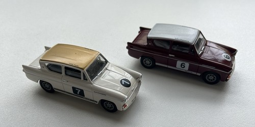 This 43 scale - scale, corgi