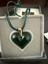 FABULOUS HEART-SHAPED PENDANT