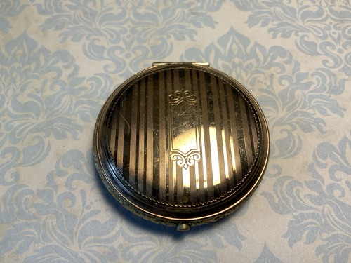 Vintage loose powder compact - loose,