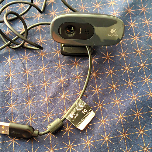 Logitech 720p clip on - logitech, clip-on