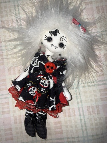 Artist hand made gothic girls - hand,