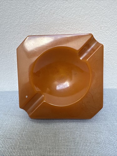 Rare amber bakelite - ,