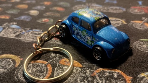1966 bug beetle - bug-beetle, keychain