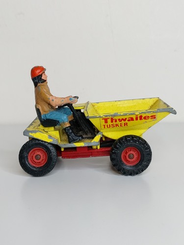 Corgi thwaites tusker - 3.3”,