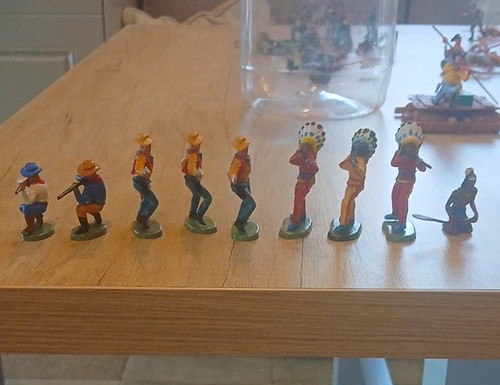 Vintage toy soldiers - toy,