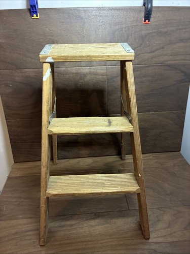Vintage wooden step ladder - step,