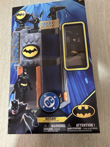 Batcave playset batman - batcave,