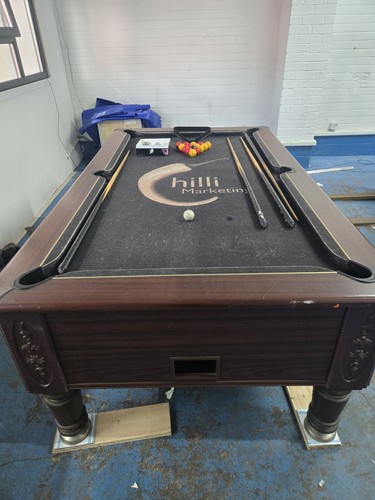 English pool table bar style - pool,