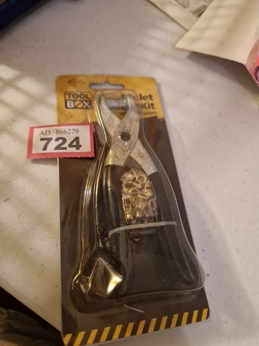 Eyelet pliers punch - hole, maker