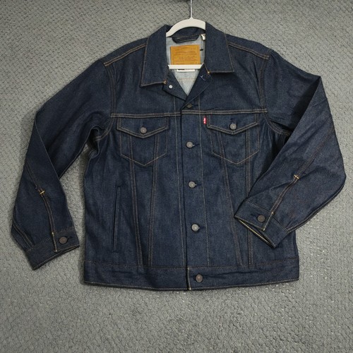 Levi men jacket - men's, medium