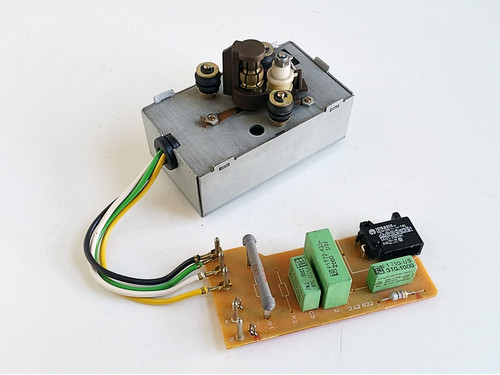 Dual turntable motor and - dual,