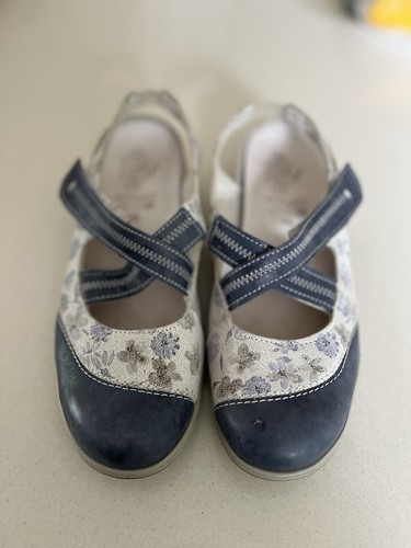Ladies fly flot sandals with - ladies,
