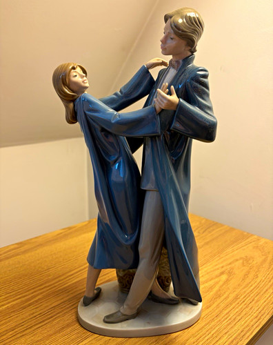 Lladro graduation dance - lladro, dance”